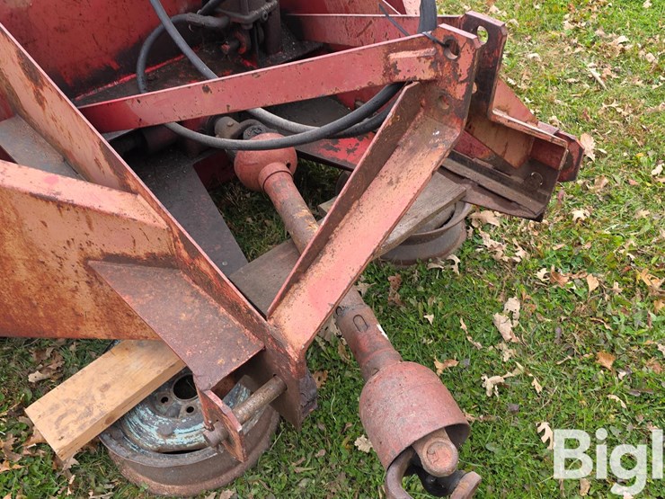 loftness-3-pt-snow-blower-attachment-image-11