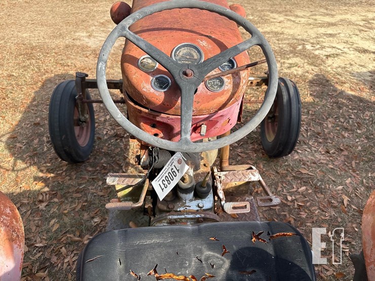 massey-ferguson-50-image-5