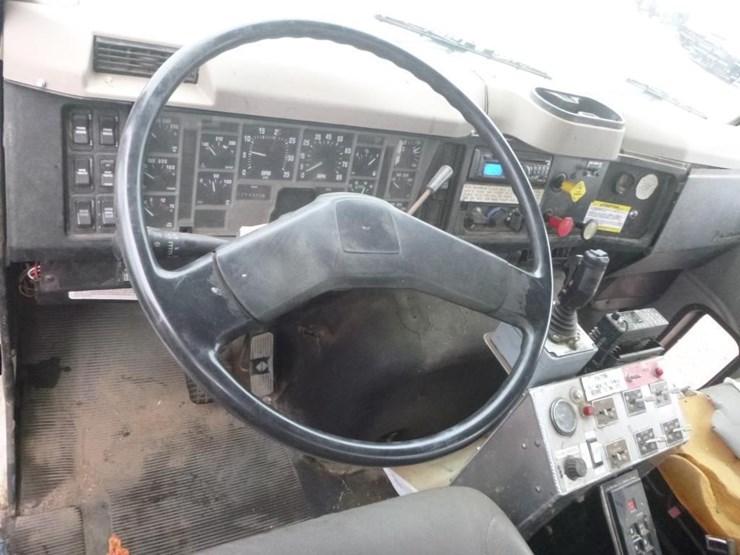 international-2674-image-17