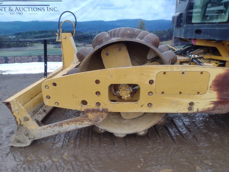 caterpillar-cp-563e-image-17