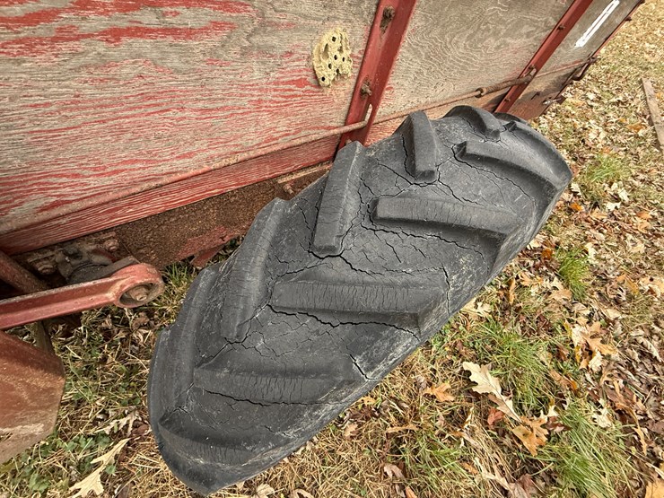 #98-•-ih-manure-spreader-image-5