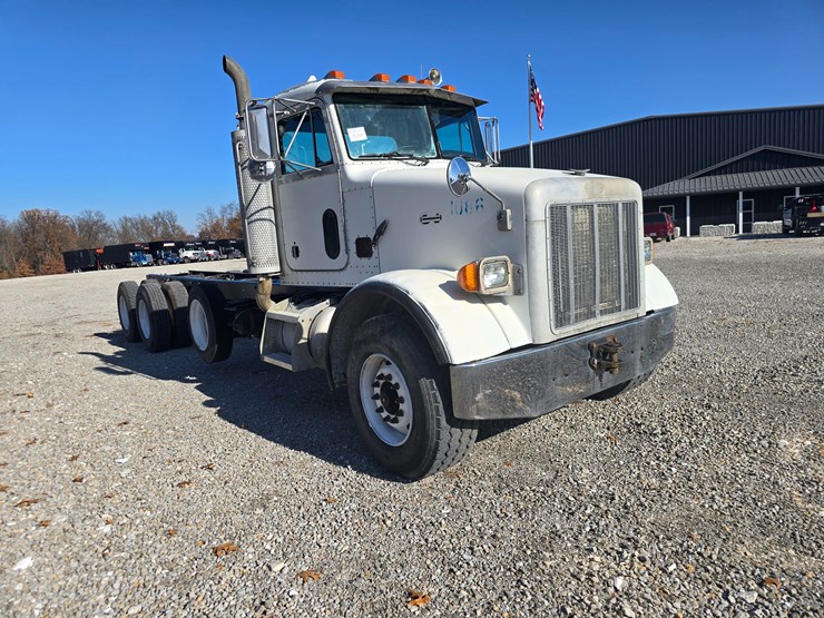 peterbilt-357-image-50