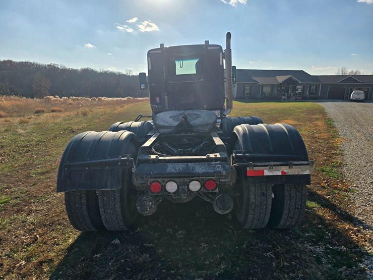 kenworth-t880-image-26