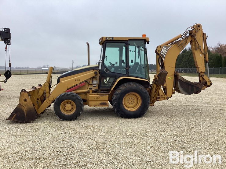 caterpillar-420d-image-8