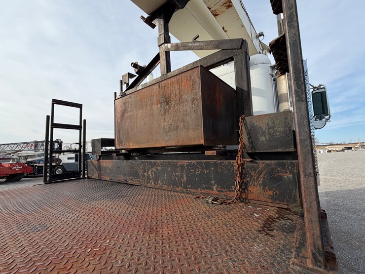 national-1100-image-27