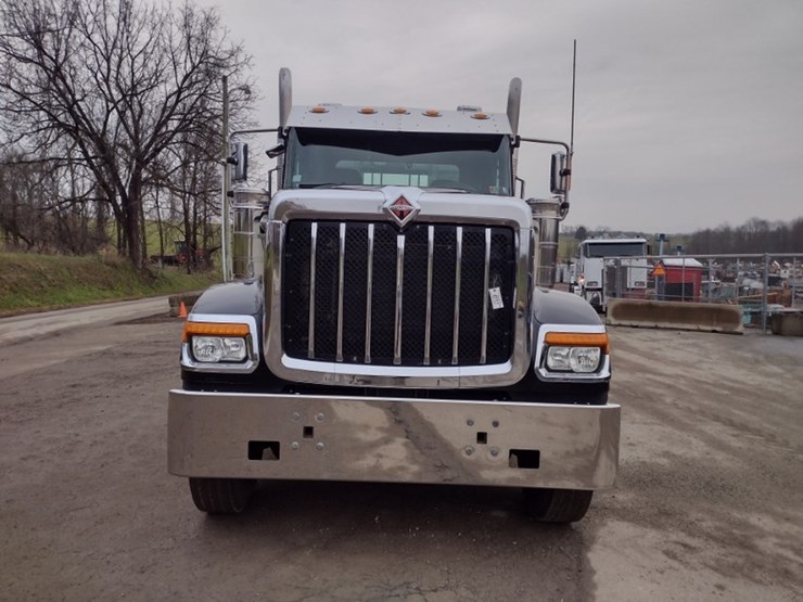 international-hx520-image-2