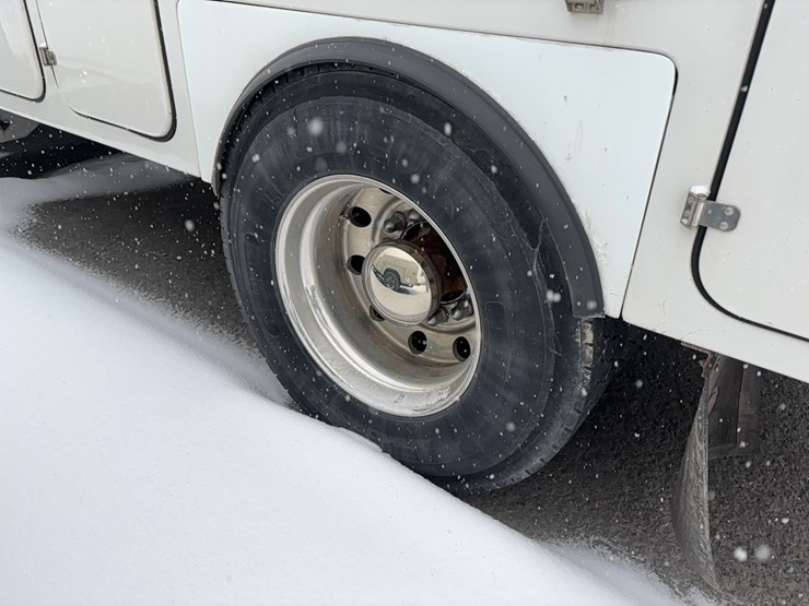 caterpillar-c7-image-10