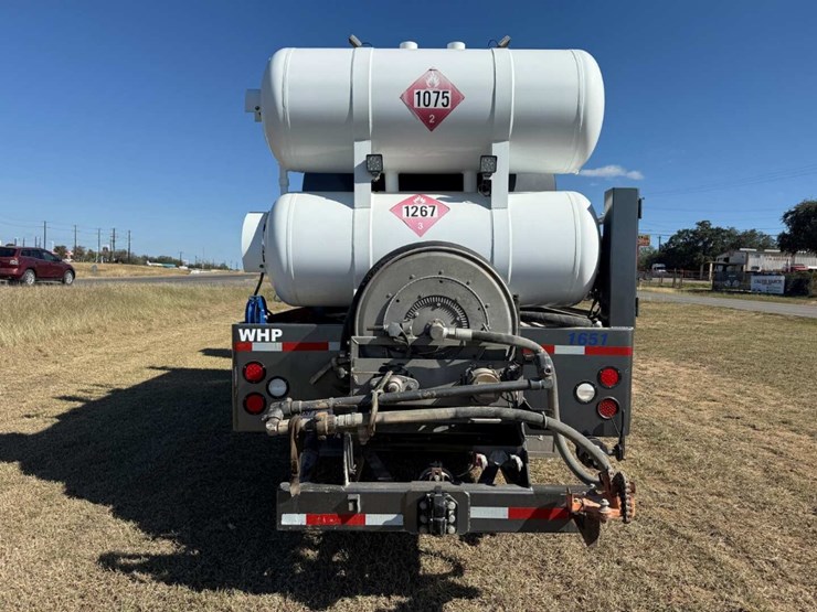 2018-kenworth-t800-image-6