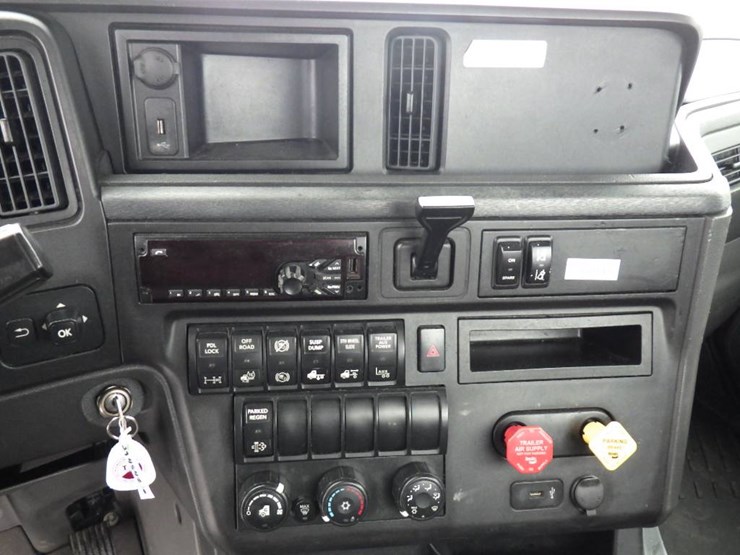 2019-international-lt-image-21