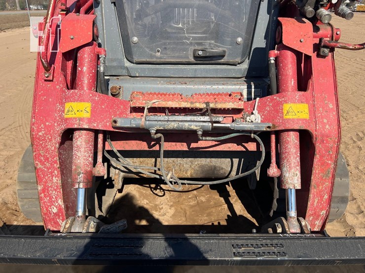 2019-takeuchi-tl12v2-image-19