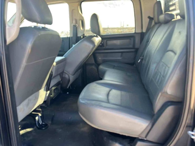 dodge-ram-3500-image-8