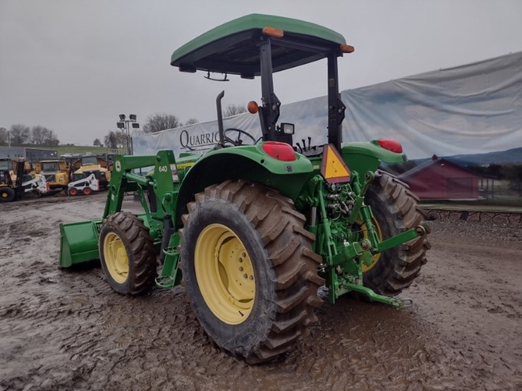 john-deere-6215-image-28