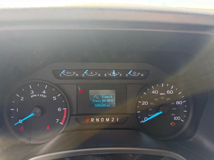 2018-ford-f350-xl-image-18