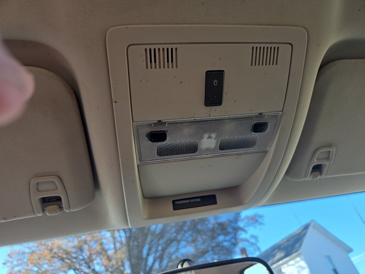 2010-chevrolet-2500hd-image-38