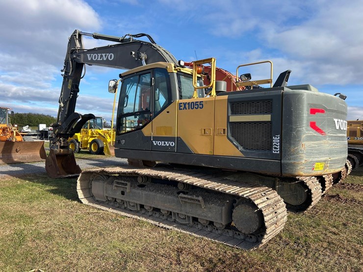 volvo-ec220el-image-5