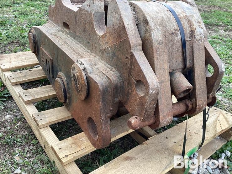 komatsu-pc200-image-13