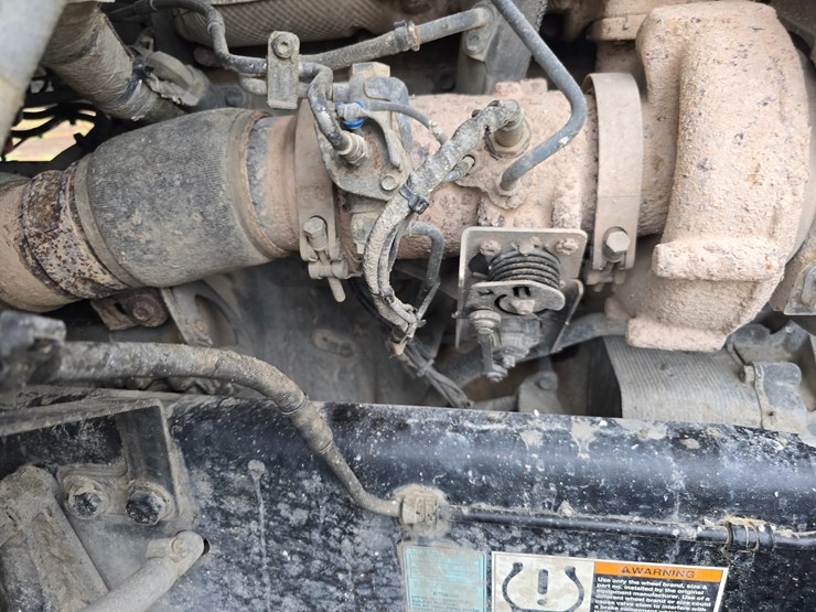 2020-peterbilt-567-image-147