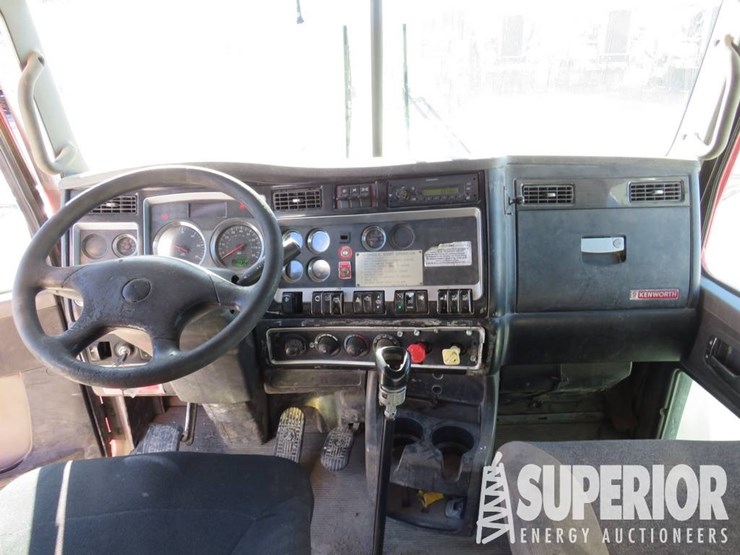 kenworth-t800-image-11