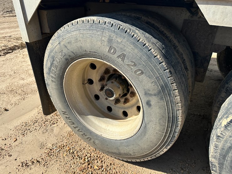 timpte-hopper-bottom-image-8