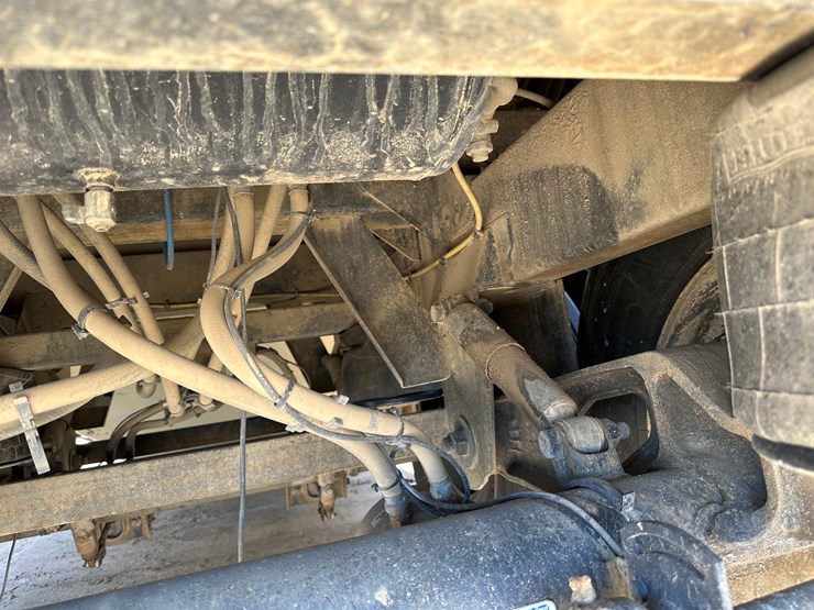 2014-timpte-hopper-bottom-image-13