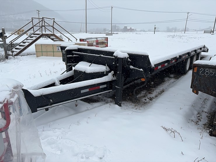 2025-bws-trailer-image-1