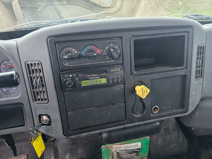 international-durastar-4300-image-59