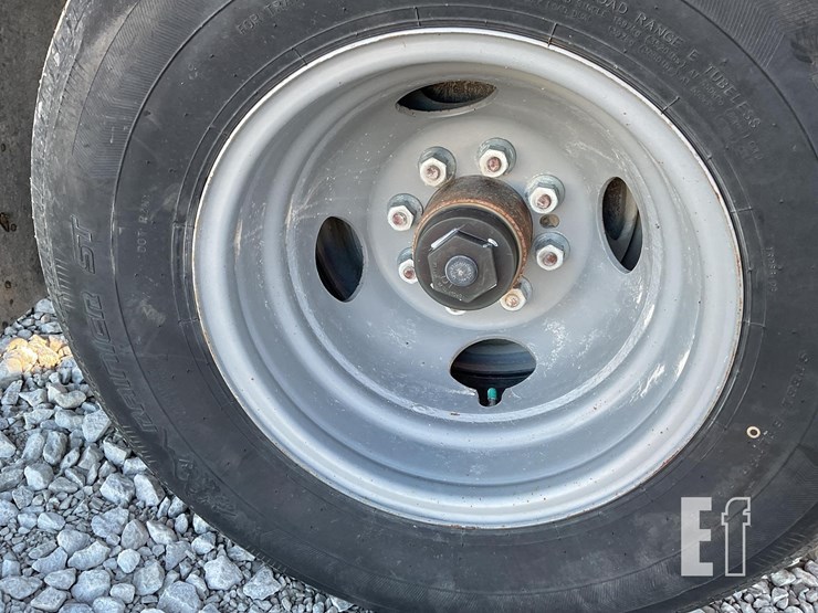 h&h-trailers-25'-x-image-19