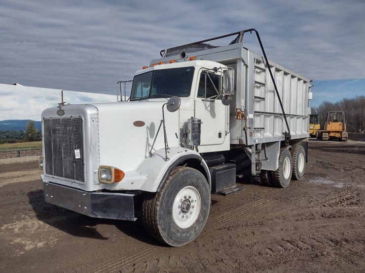 peterbilt-357-image-31