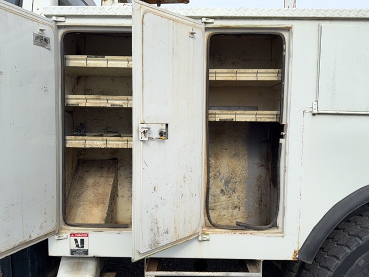 1996-caterpillar-3116-image-17