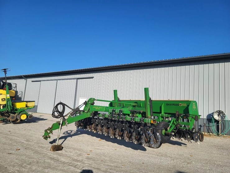 great-plains-solid-stand-15-image-1