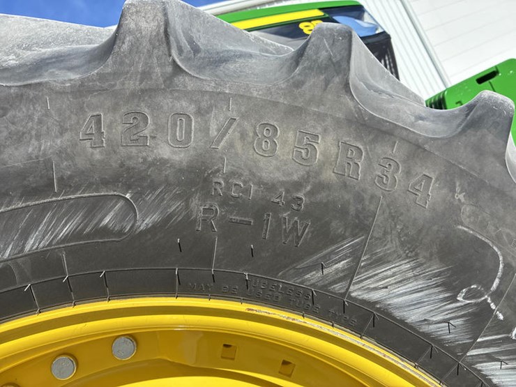 john-deere-8r-340-image-57