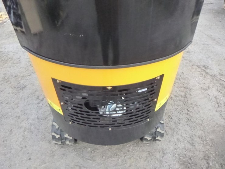 2025-vicsec-vc13c-hydraulic-excavator-image-17