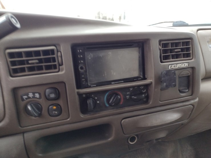 ford-excursion-image-9