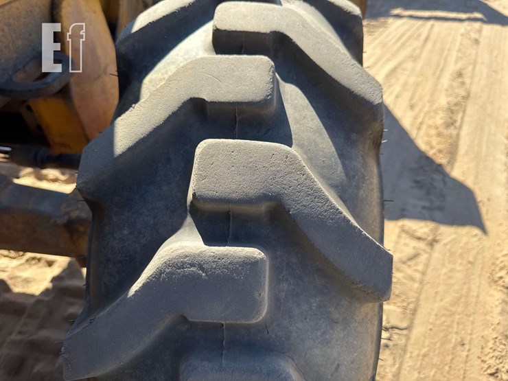 2008-deere-310sj-image-10