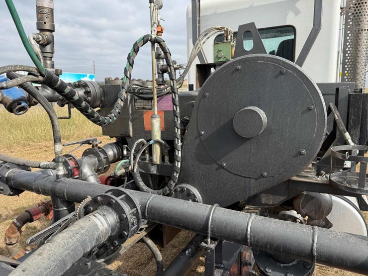 kenworth-t800-image-16