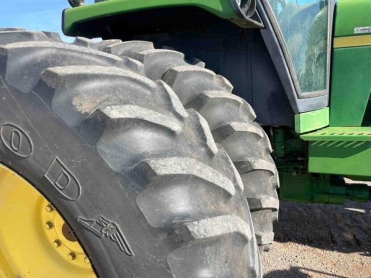 john-deere-4850-image-13