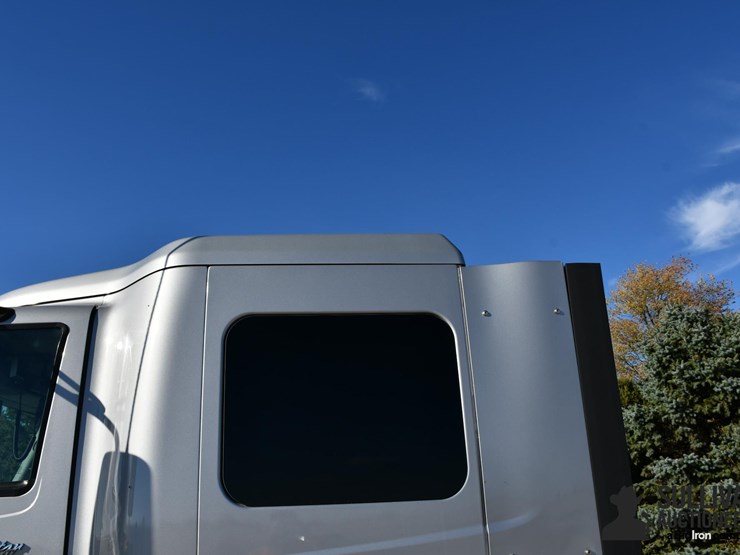 2017-international-prostar-image-15