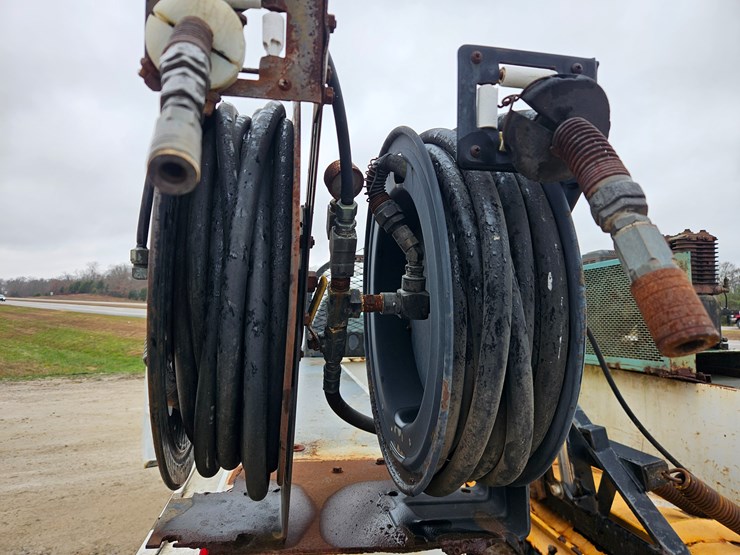 chevrolet-silverado-2500-image-55