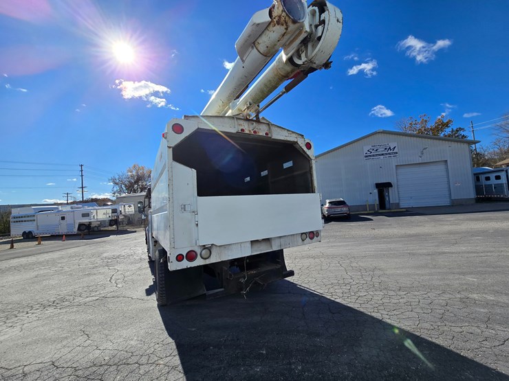 1999-international-4700-image-16