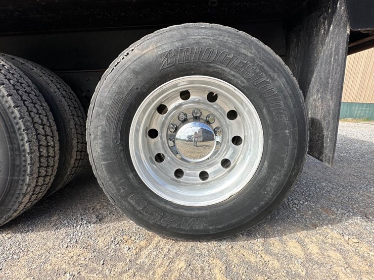 kenworth-t800-image-11