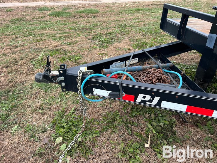 2018-pj-trailers-18+2'-heavy-duty-t/a-trailer-image-11