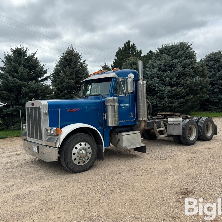 2000 PETERBILT 379