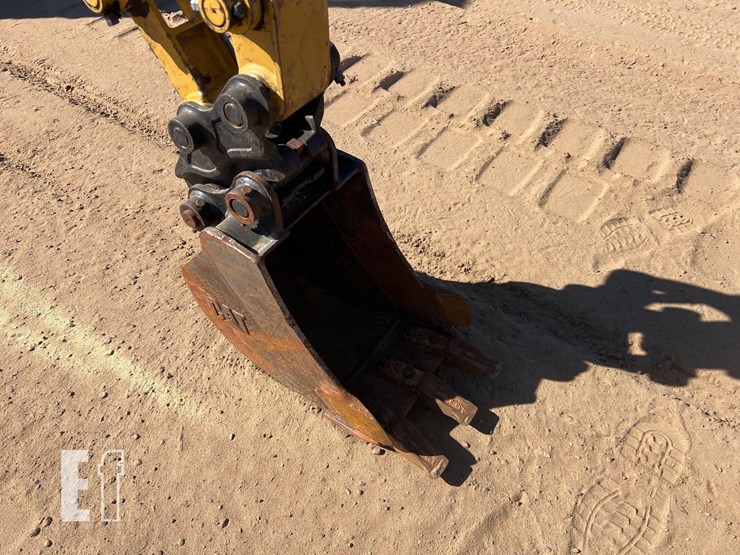 2022-caterpillar-301.5-image-15