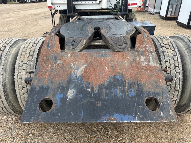 2004-capacity-tj7000-image-10