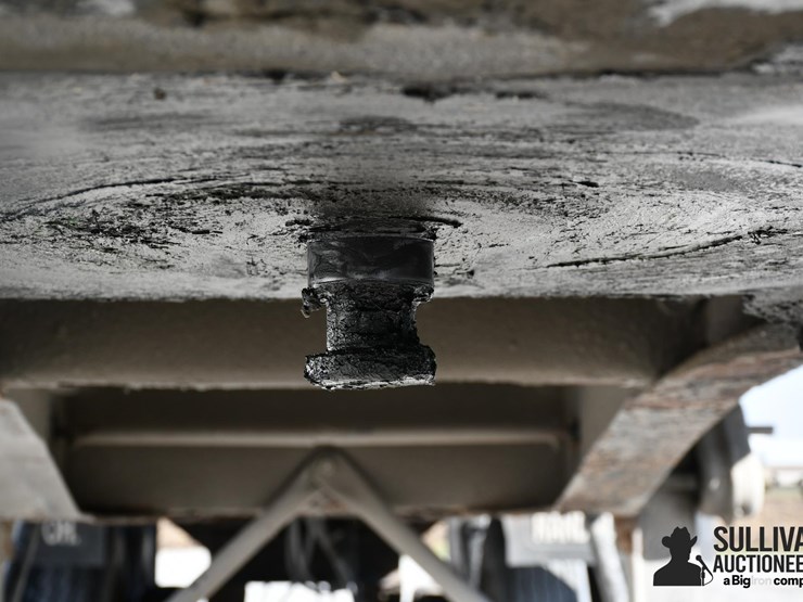 1997-east-26'-t/a-aluminum-end-dump-trailer-image-9