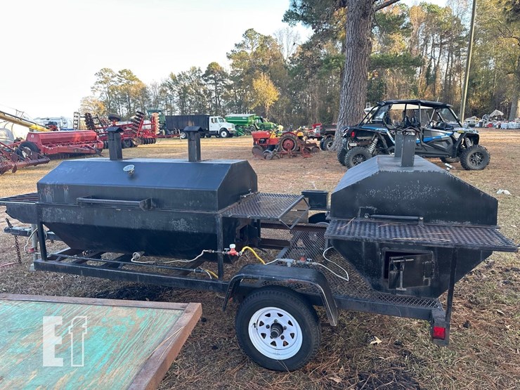 mobile-bbq-grill-image-5