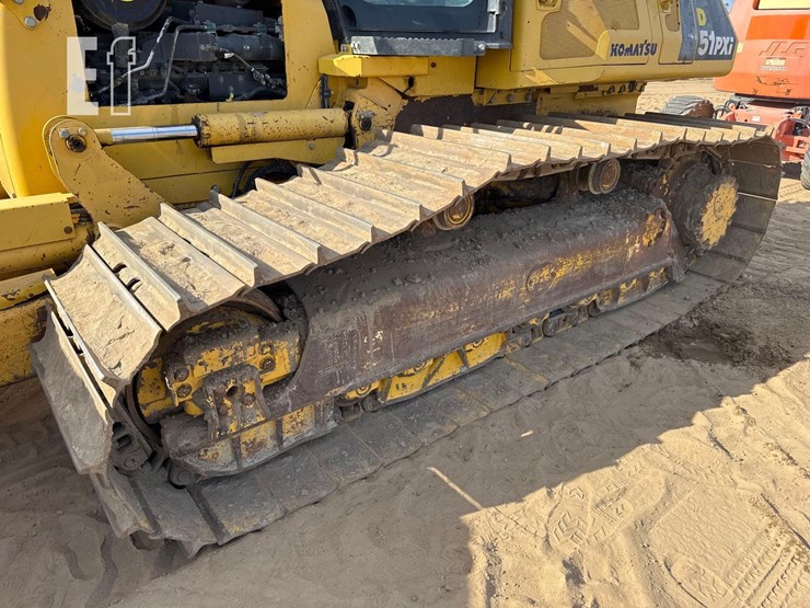 komatsu-d51pxi-22-image-8