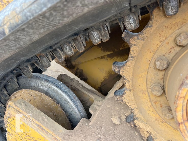 caterpillar-279c-image-13