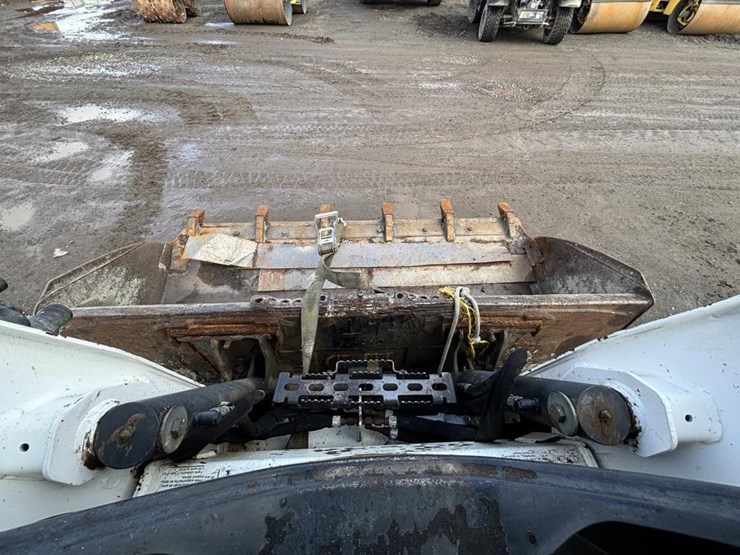 2016-bobcat-s510-image-24