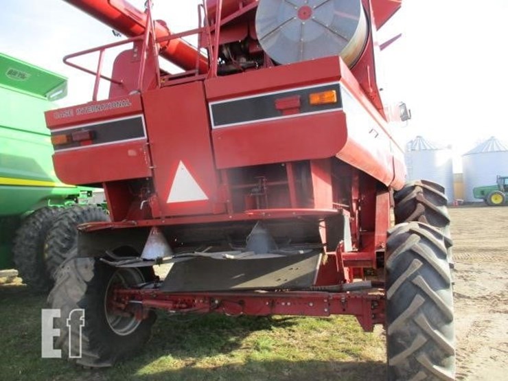 case-ih-1688-image-13